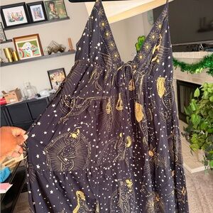 FARM Rio Black & Gold Sunburst Maxi Dress